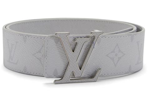 white gold Louis Vuitton belt